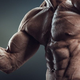 Imagen para el artículo titulado Qué le ocurre realmente a tu cuerpo cuando tomas esteroides para “ganar” músculos